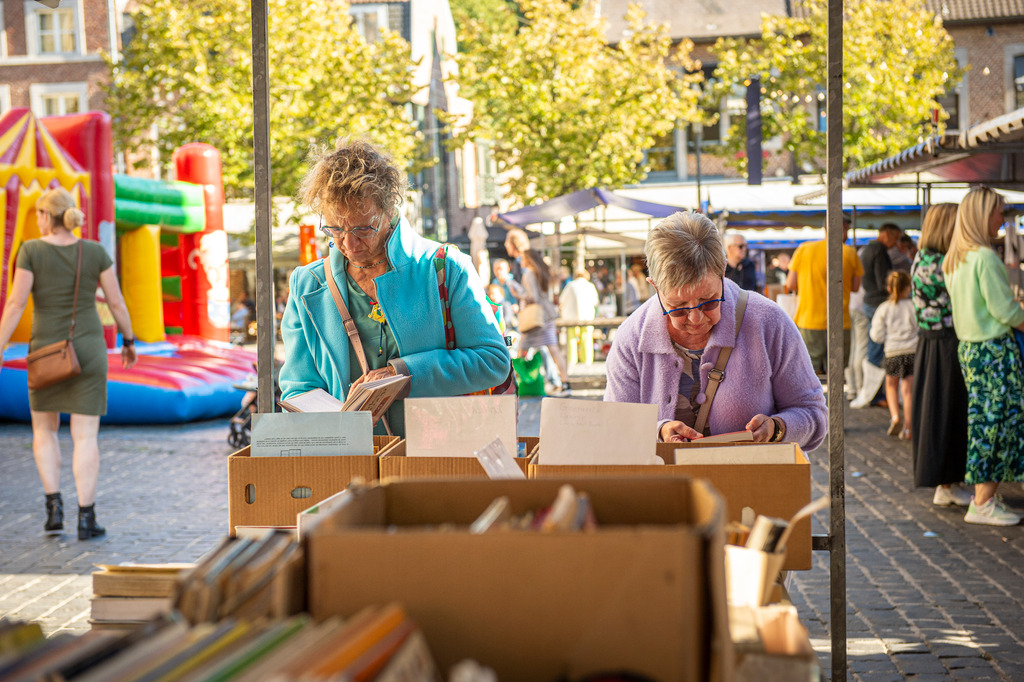 Büchermarkt XL