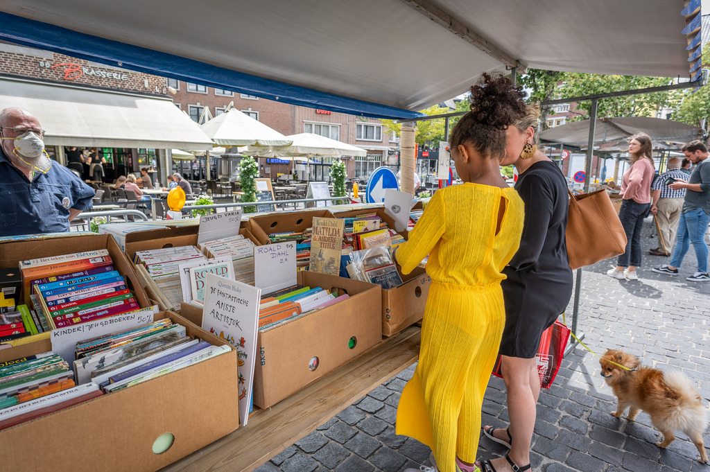 Marché aux livres