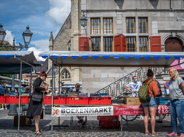 Marché aux livres